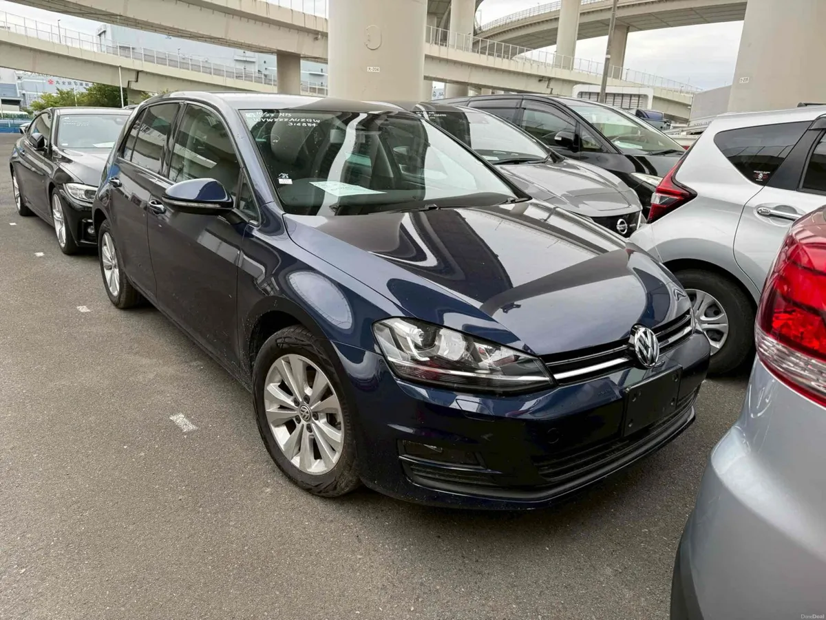 VOLKSWAGEN GOLF 1.2 TSI AUTO 2016 - Image 1