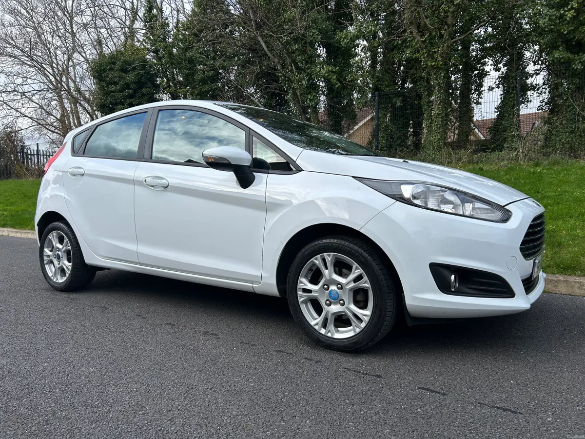 Ford Fiesta 2016 (NCT 03/27) - Image 1