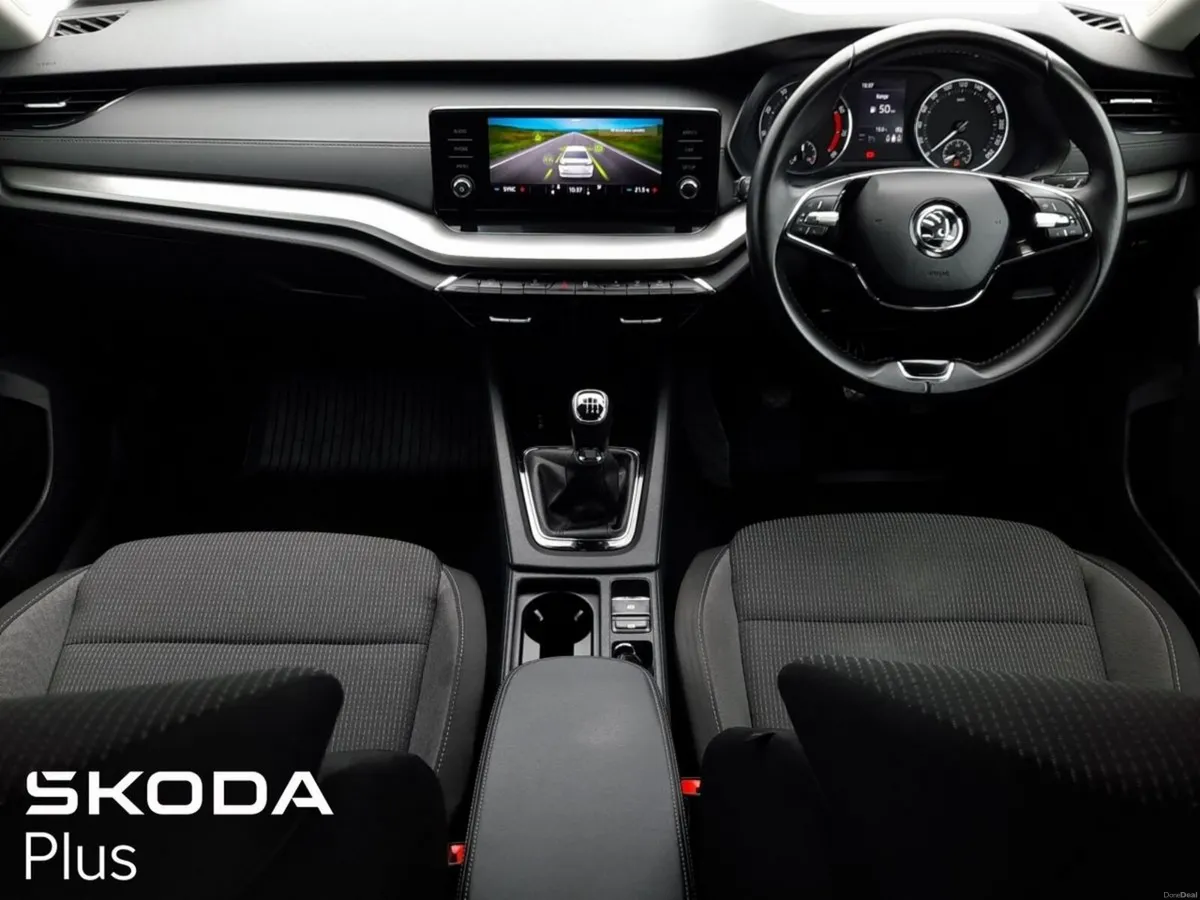 Skoda Octavia **PETROL**OCTAVIA AMB 1.0TSI 110HP - Image 2