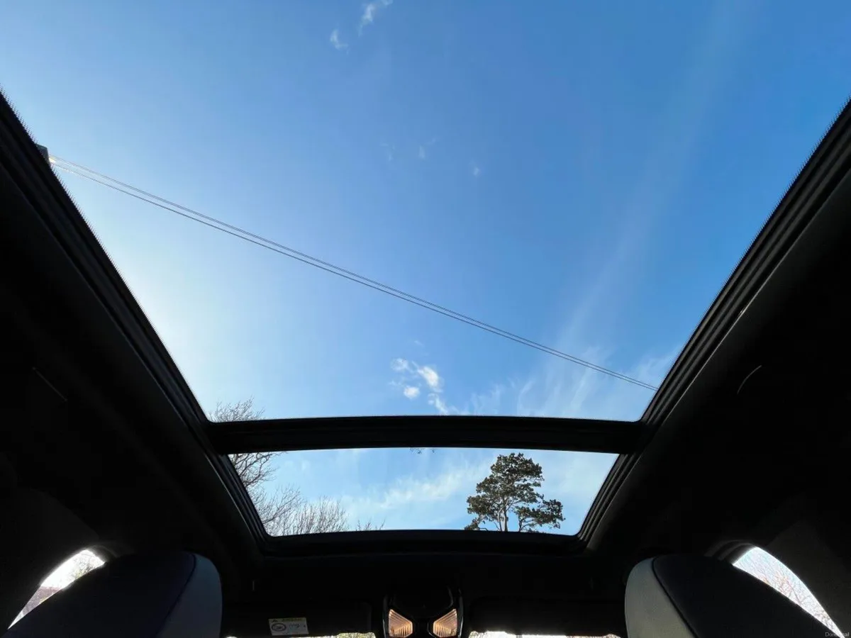 BMW iX3 M SPORT SUNROOF BLACK LEATHER - Image 3