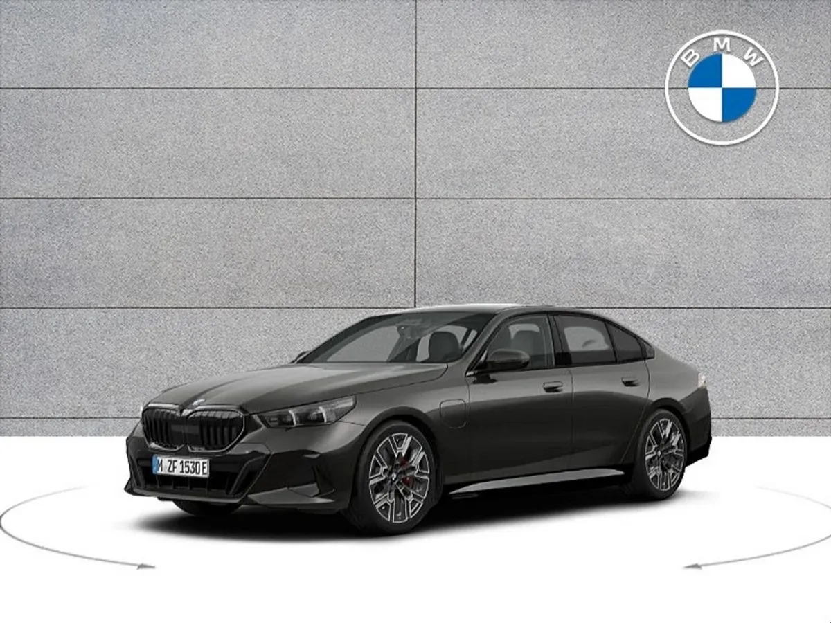 BMW 5-Series 530e M Sport Pro