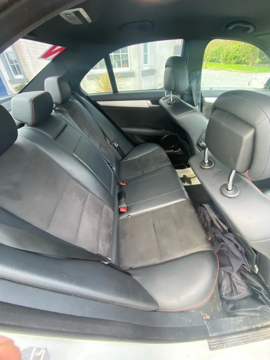 Mercedes c220 AMG - Image 2