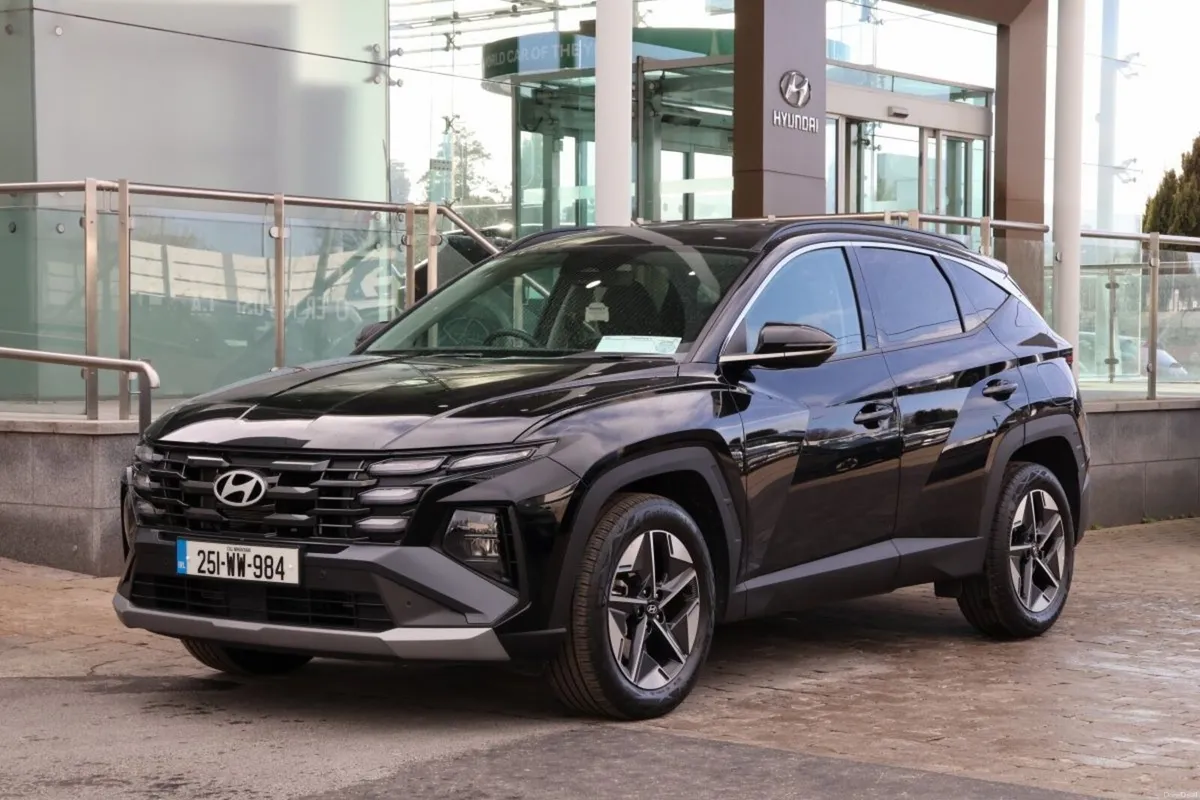 Hyundai Tucson Tucson Executive - Image 1
