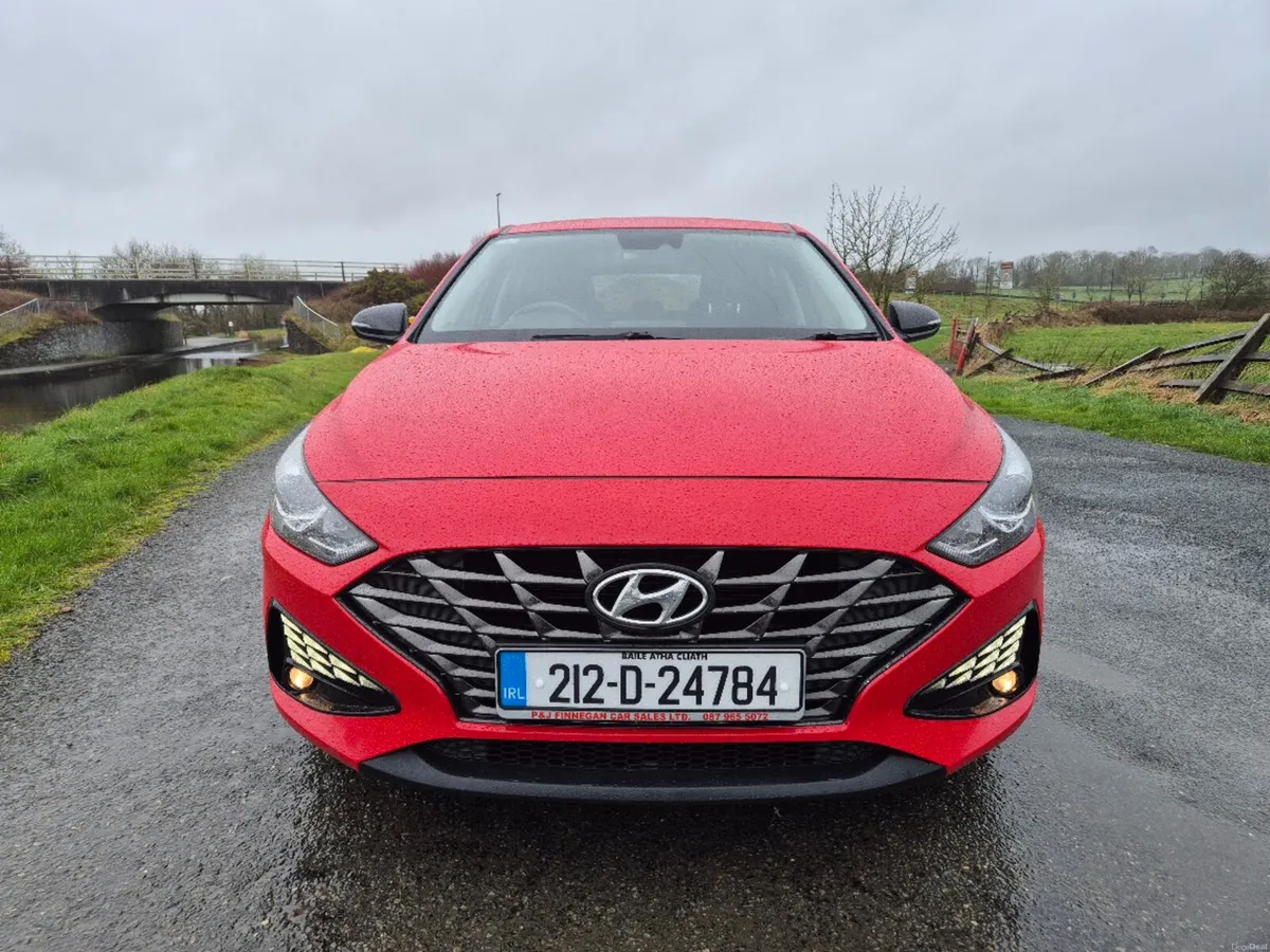 2021 (212) Hyundai i30 DELUXE 5DR - Image 2