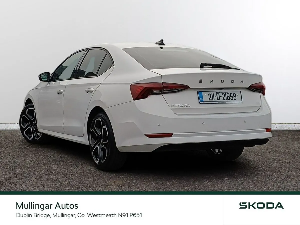Skoda Octavia Sport AMB 2.0TDI 115HP - Image 4