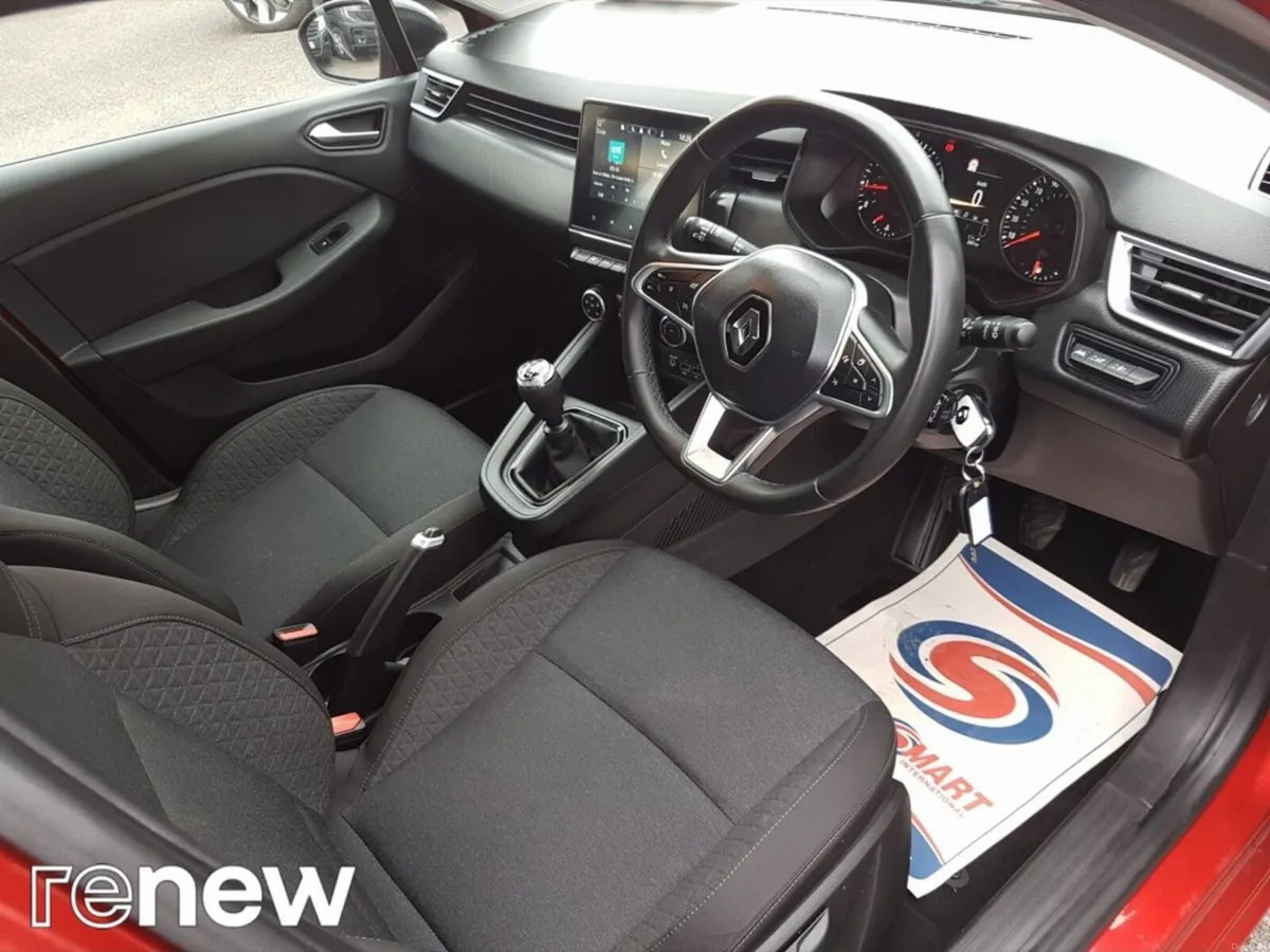 Renault Clio Equilibre TCe 90 Manual - Image 6