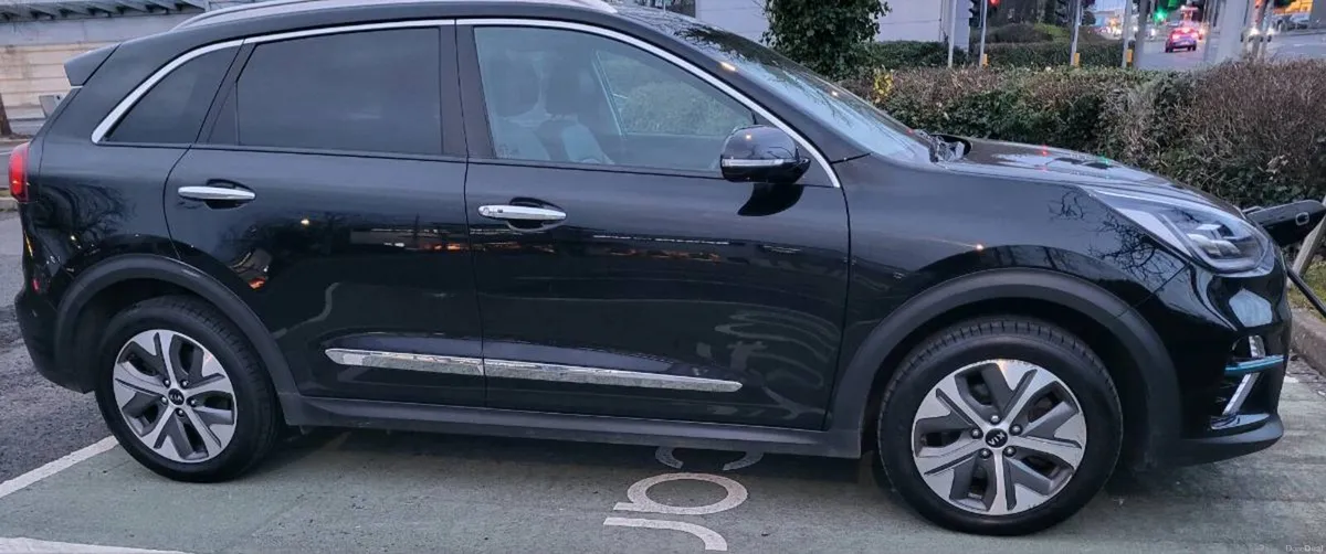 KIA NIRO ELECTRIC 64KWH. TOP SPEC +4 €17750 - Image 1