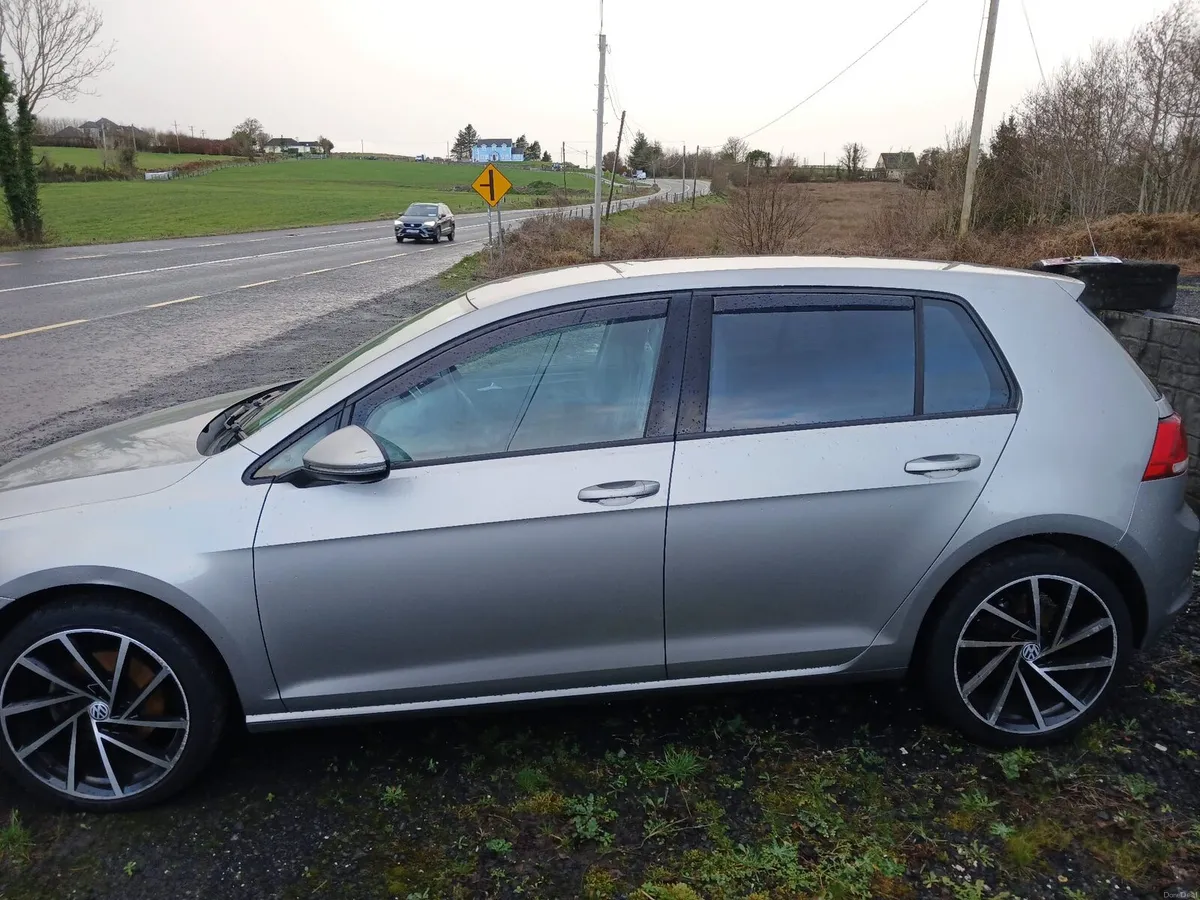 Volkswagen Golf - Image 2