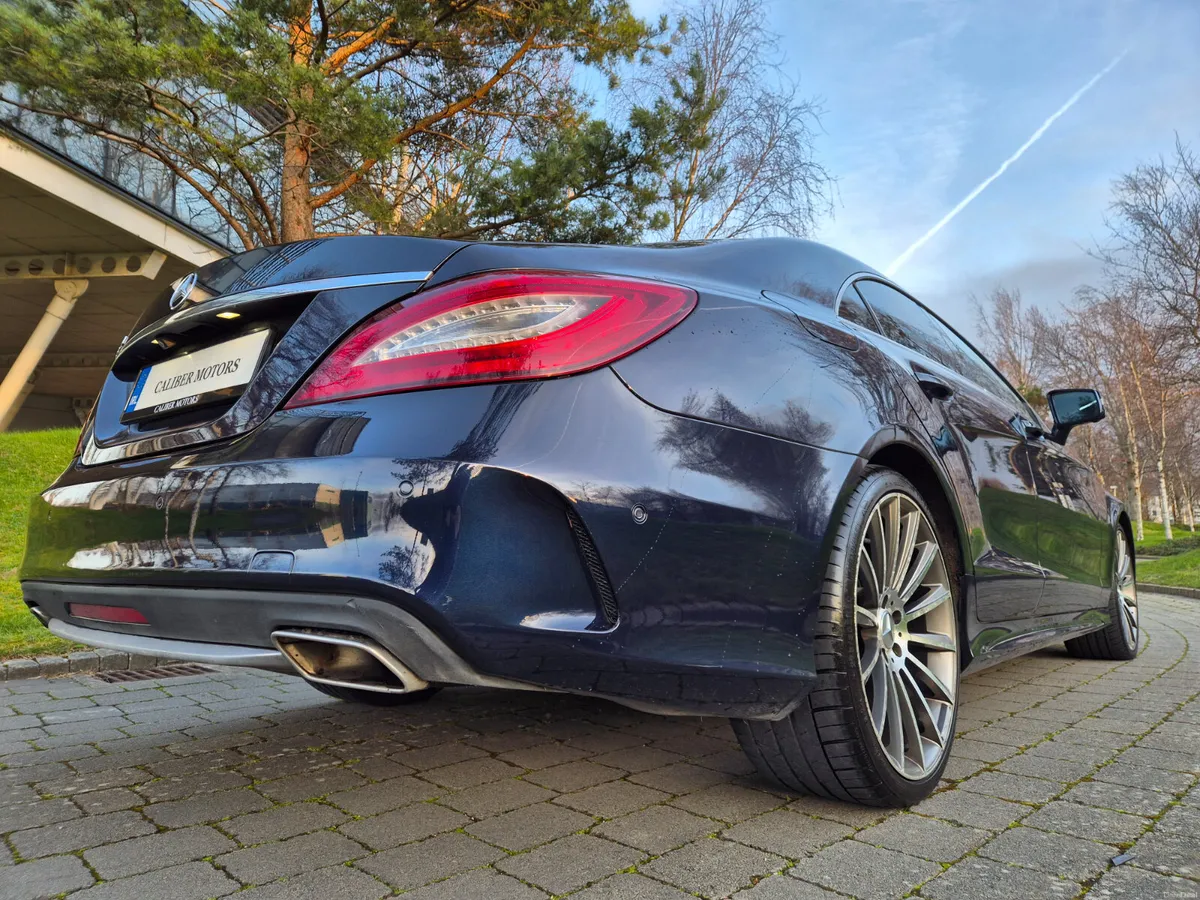 MERCEDES CLS 220D AMG PREMIUM, SUNROOF - Image 4