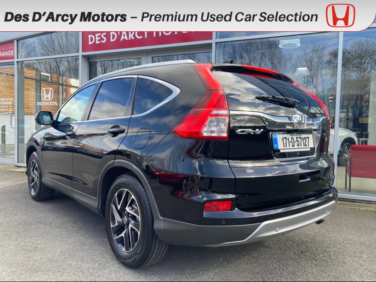 Honda CR-V ES 2WD IMMACULATE CONDITION - Image 2