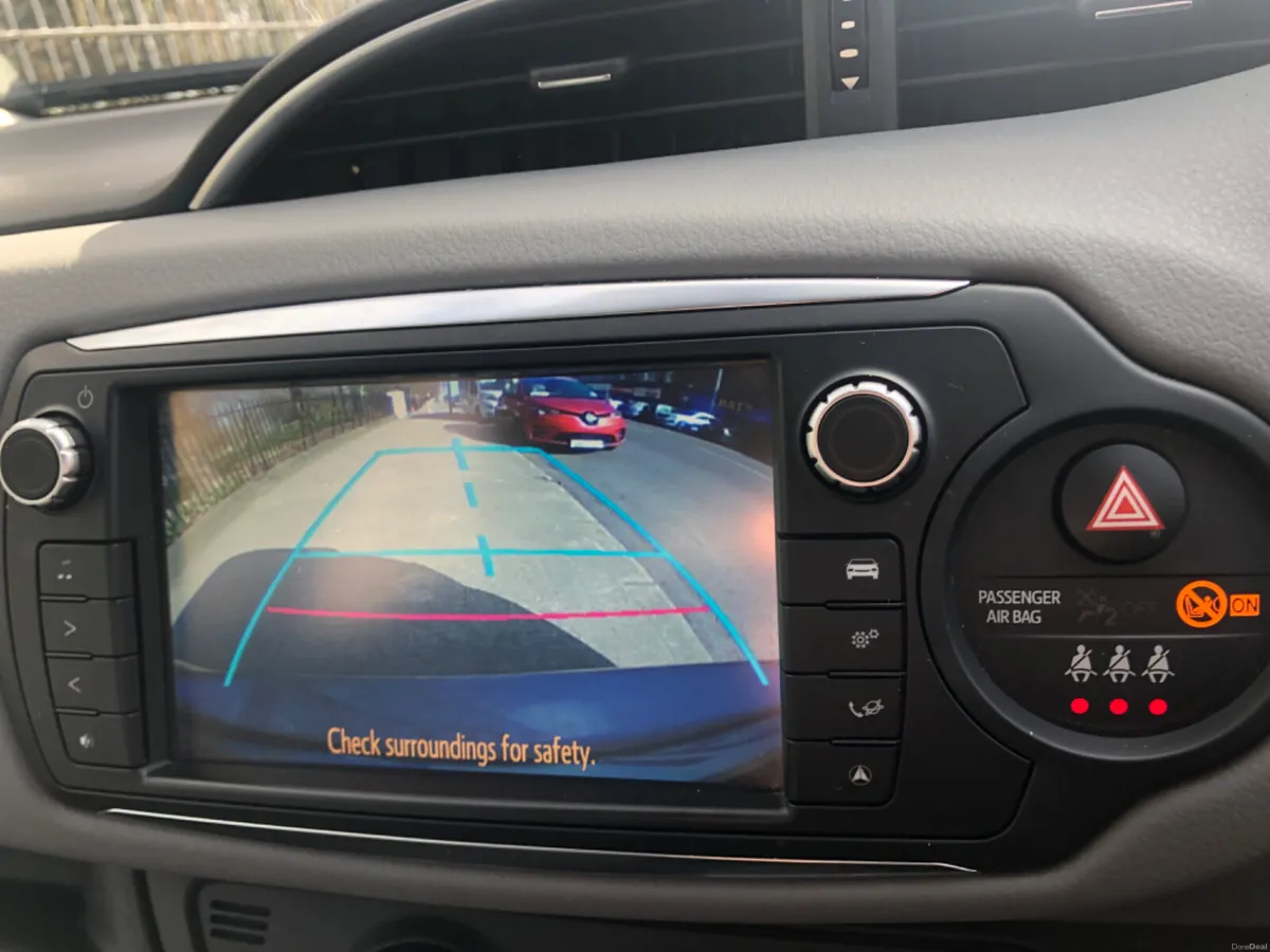 2016 TOYOTA YARIS 5DR only 33000kms - Image 4