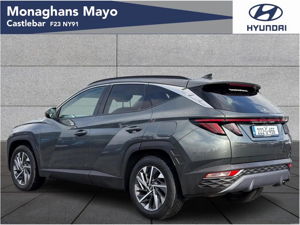 Hyundai Tucson EXECUTIVE PLUS 1.6 DIESEL 5 5DR - Image 3