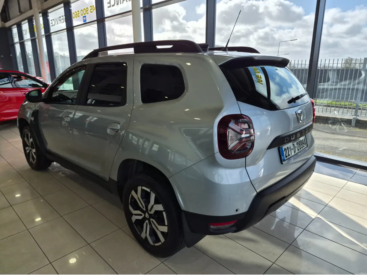 Dacia Duster COMFORT TCE 150 2 Seater Commercial - Image 4