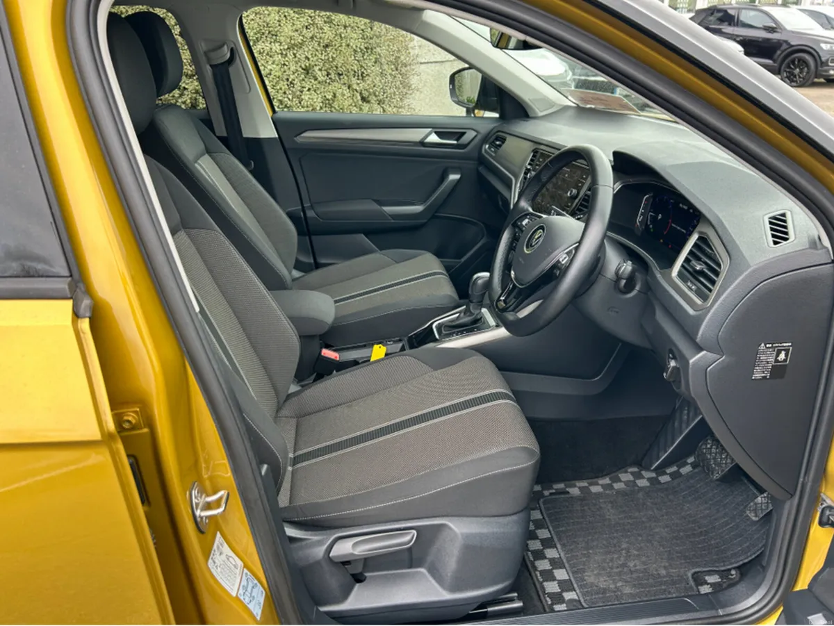 Volkswagen T-Roc **SUMMER SALE €1,000 REDUCTION** - Image 5