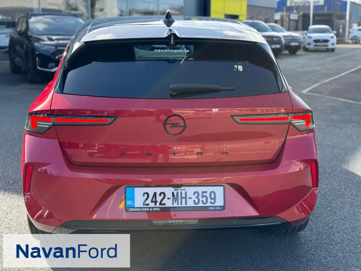 Opel Astra GS 1.2T 130PS **Matrix Headlights** - Image 2