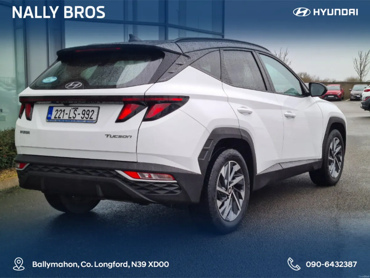 Hyundai Tucson IX35 EXECUTIVE 2TONE 5DR - Image 4