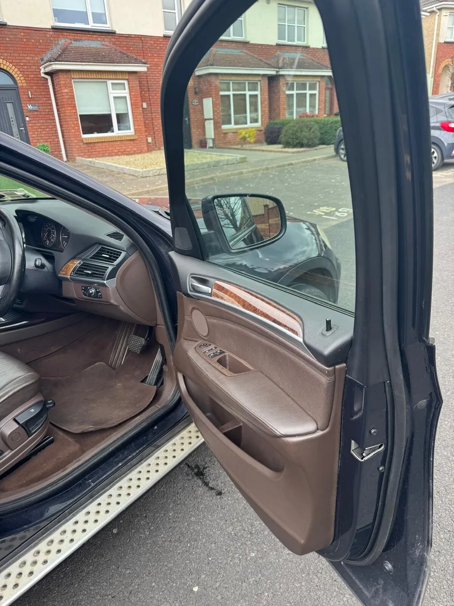 Bmw x5 quick sale 4500 no offers - Image 3