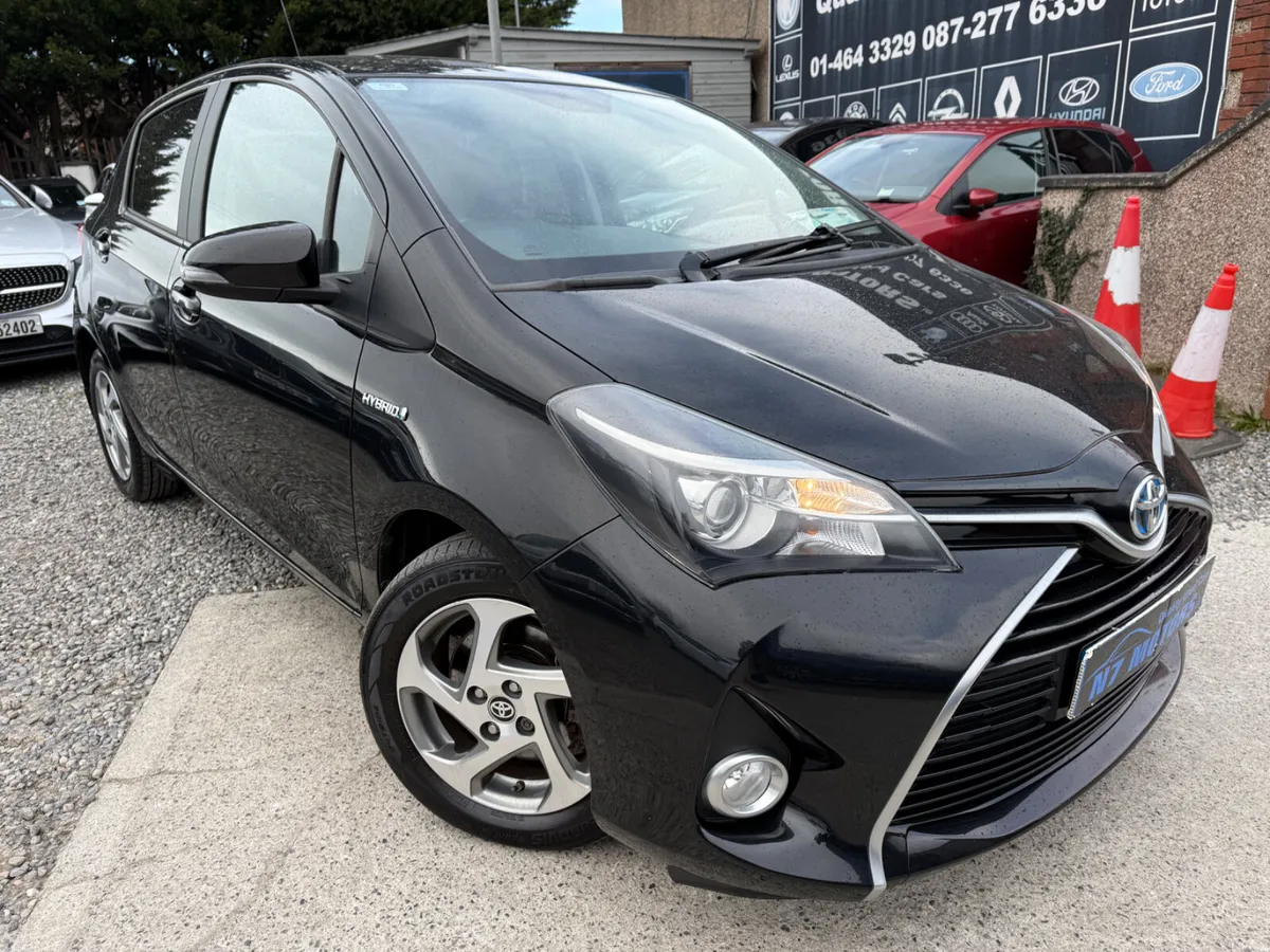 2017 Toyota Yaris 1.5 ICON VVT-I CVT AUTO - Image 1