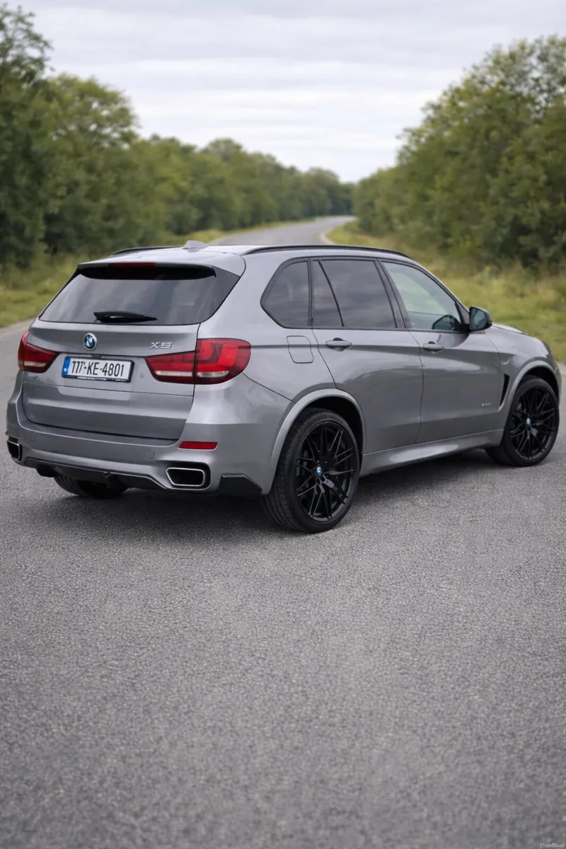 2017 BMW X5 xDrive40d M Sport 7 Seater | HUD - Image 3