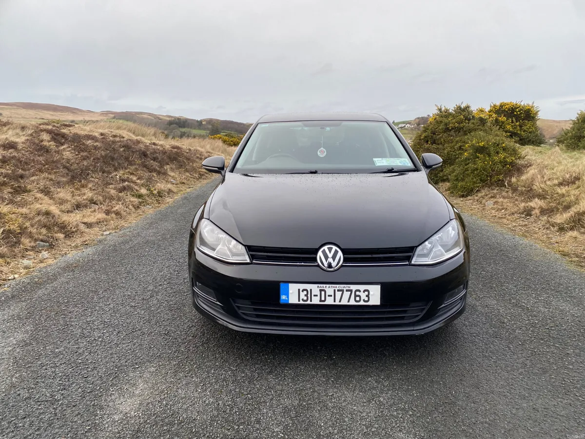 Volkswagen Golf 2013 - Image 1