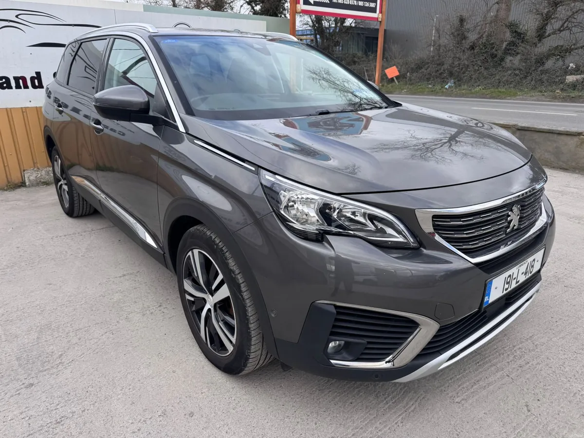 191 Peugeot 5008 1.2 PureTech 130bhp Allure Low - Image 3