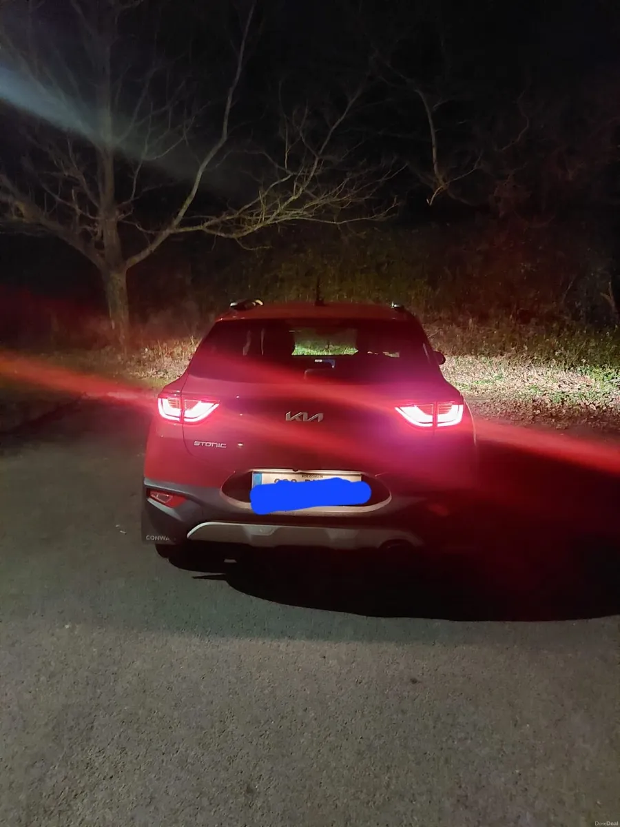 Kia Stonic 2023 - Image 2