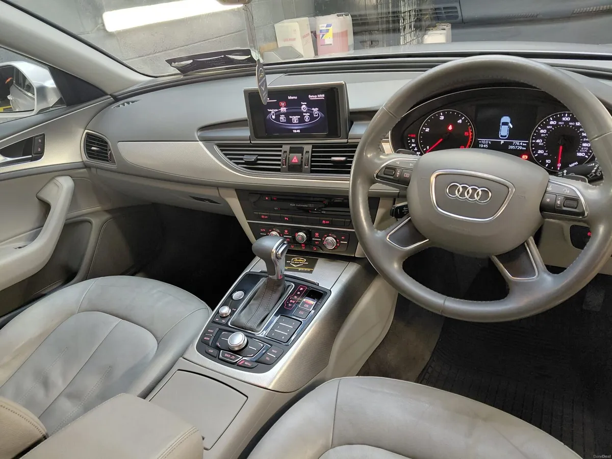 Audi A6 - Image 2
