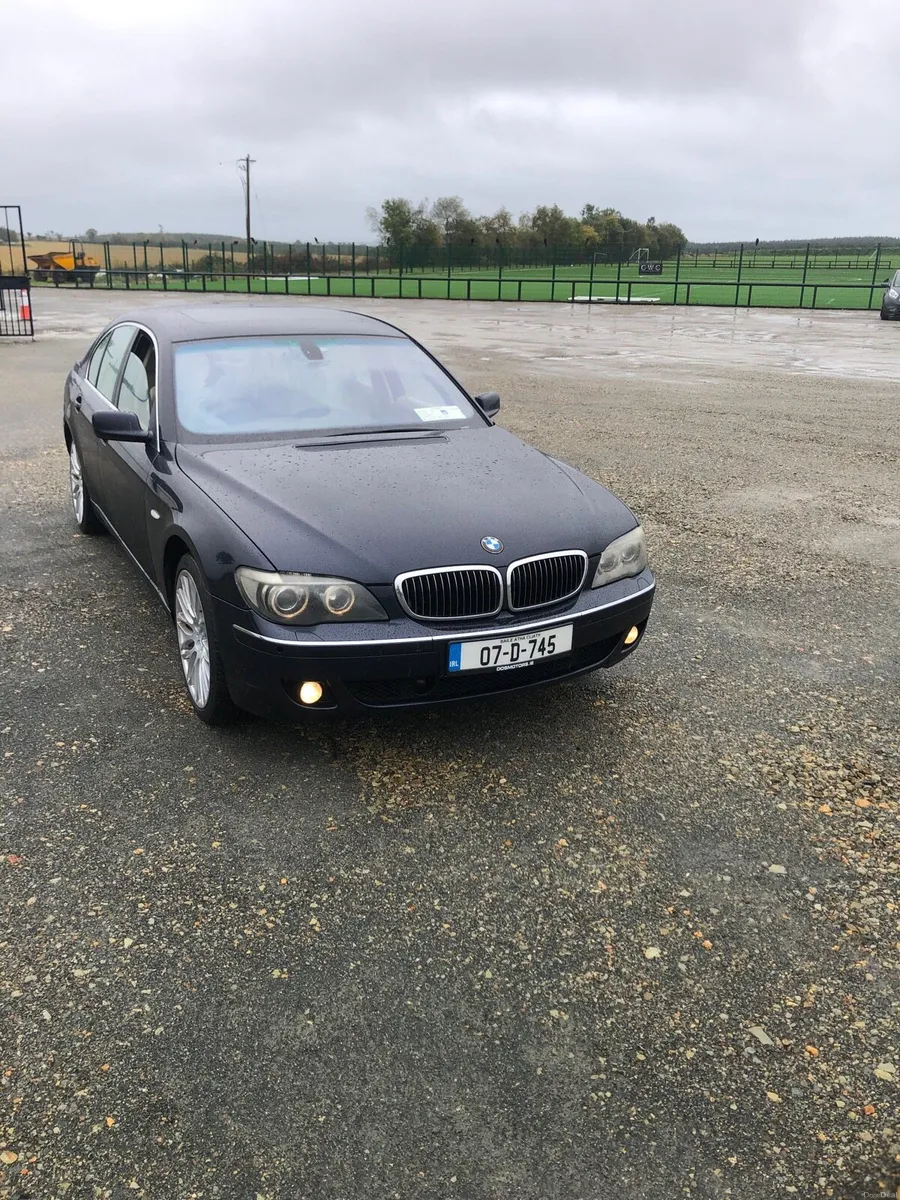 Bmw 750i 4.8 v8 petrol - Image 2