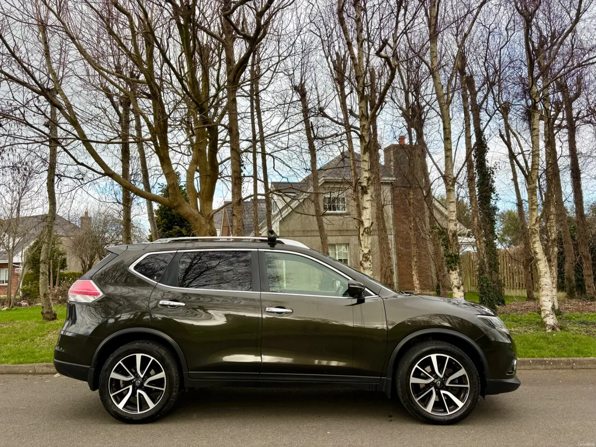 2016 Nissan X-Trail Automatic 7 seater - Image 2
