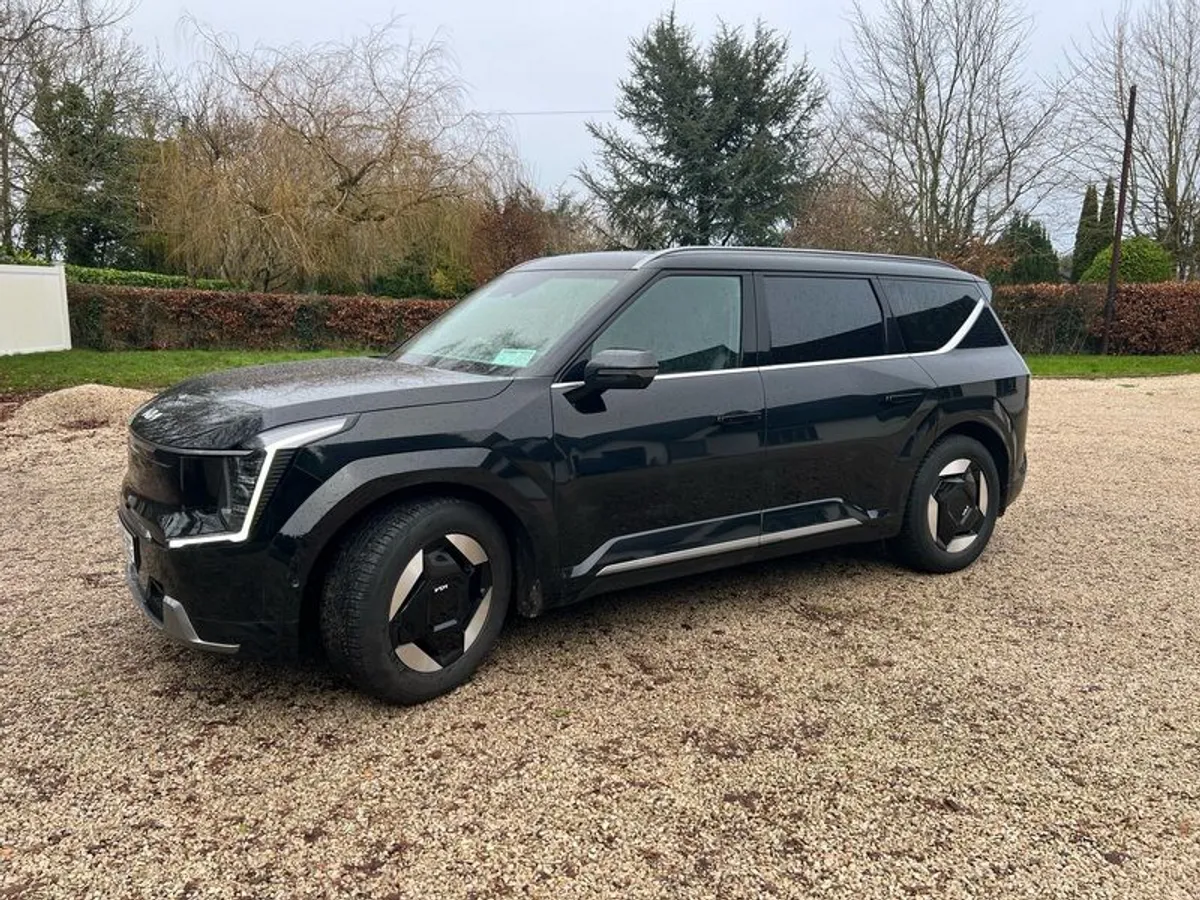 2024 Kia Ev9 Earth 7 Seater EV 99.8kWh - Image 2