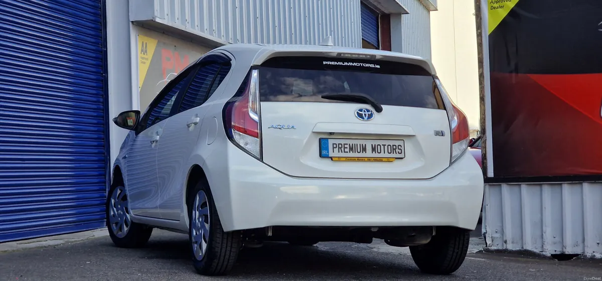 Toyota Aqua Automatic - Image 4