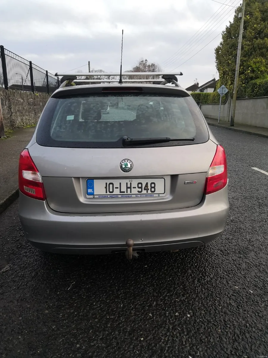 Skoda Fabia 2010 - Image 4