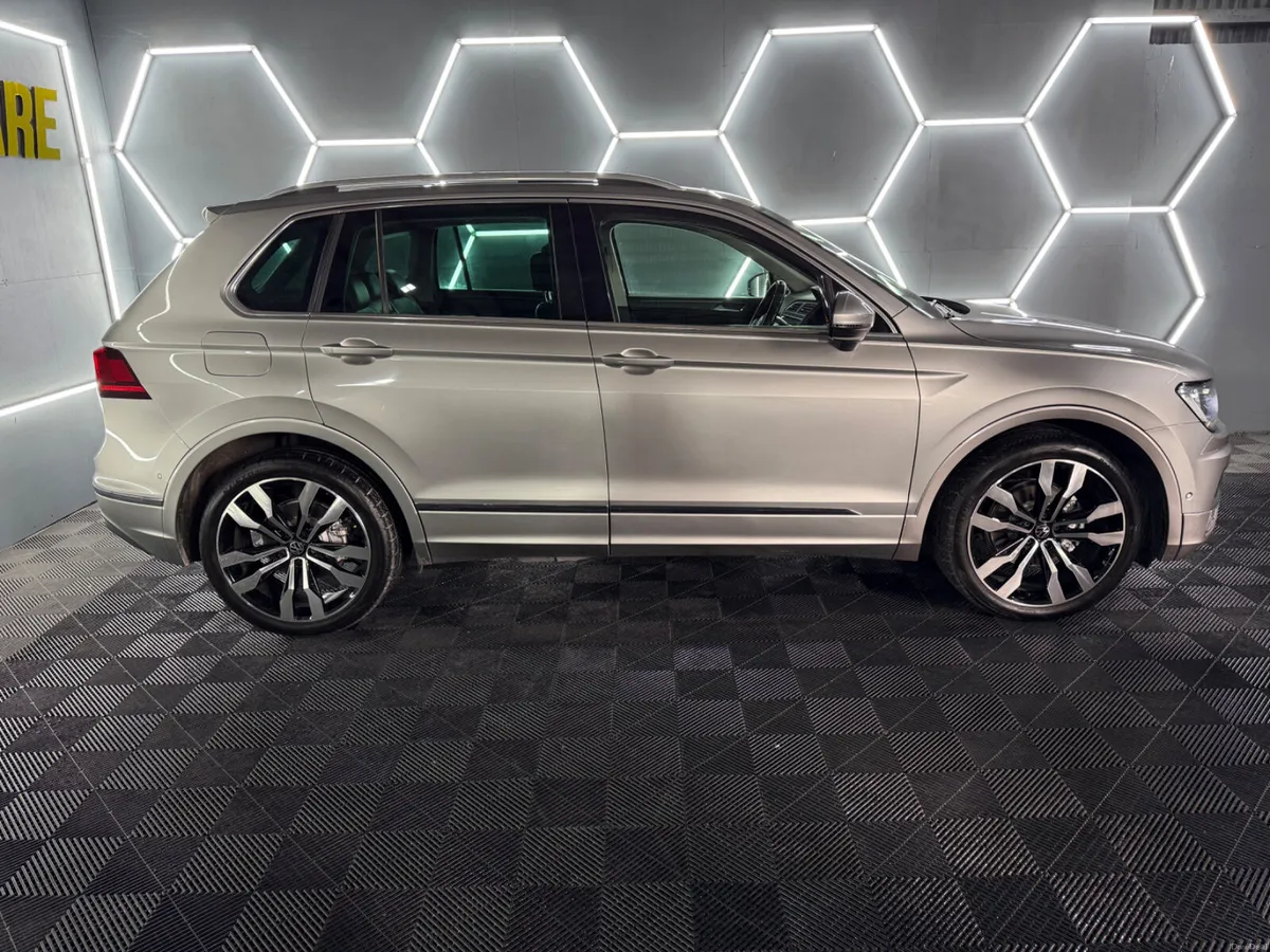 ◼️2018 VOLKSWAGEN TIGUAN R-LINE 2.0 TDI MANUAL◼️ - Image 6