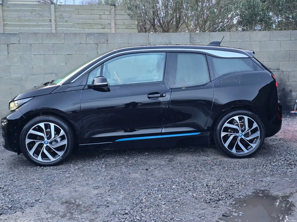 BMW i3 2020 fully electric very low miles €15990 - Image 4