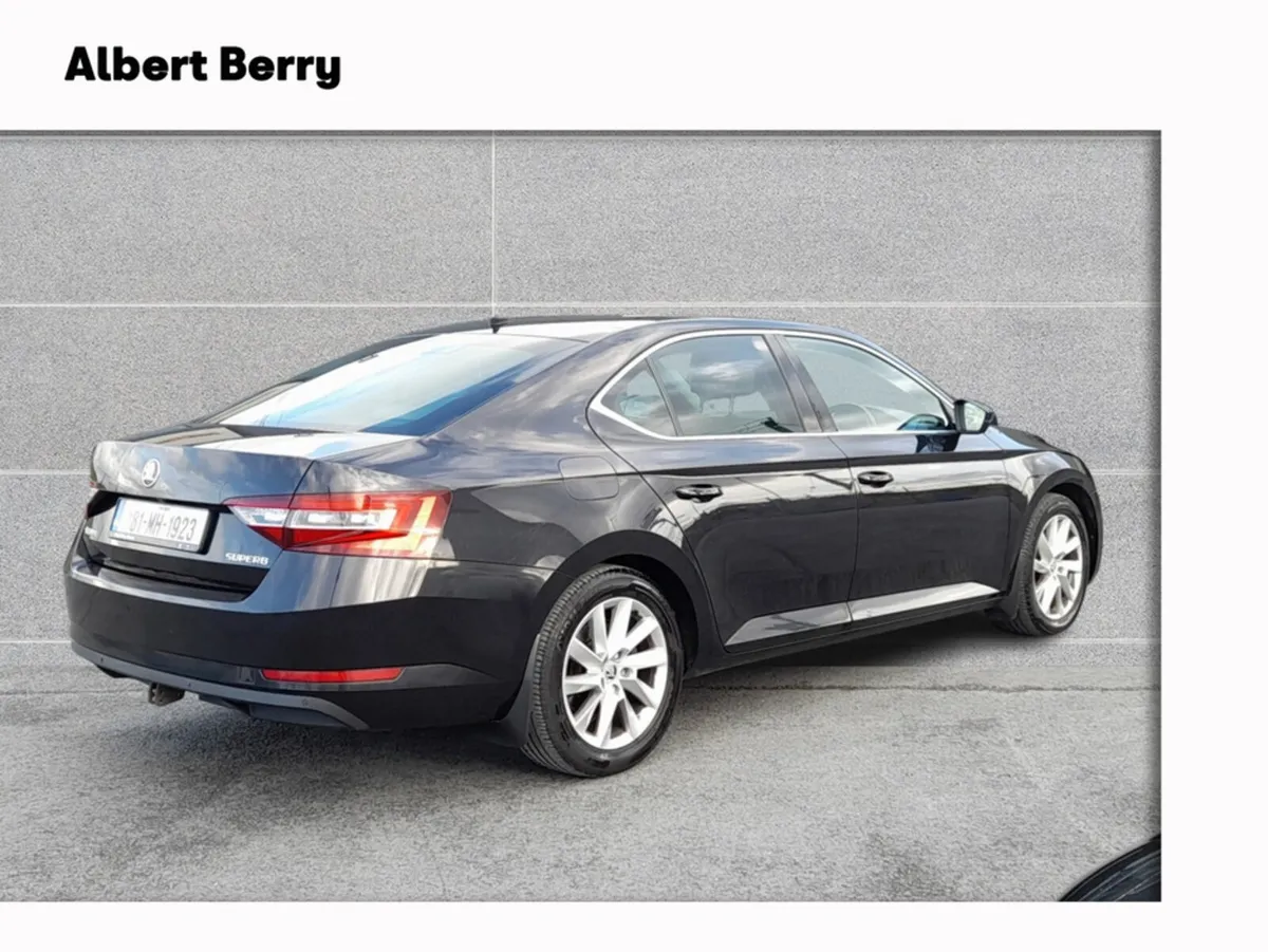 Skoda Superb STYLE 1.6 TDI 120BHP 4DR - Image 4