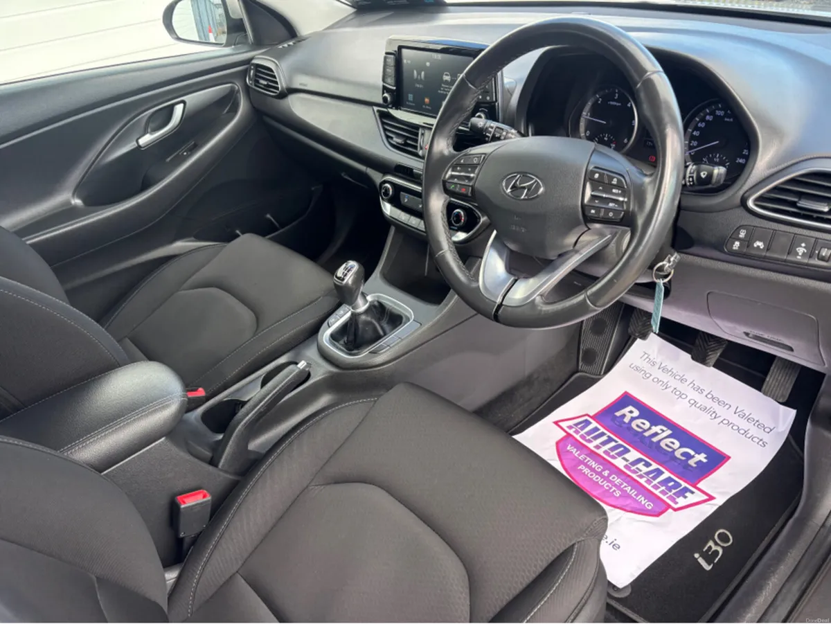 Hyundai i30 I 30 DIESEL 5DR FASTBACK - Image 2