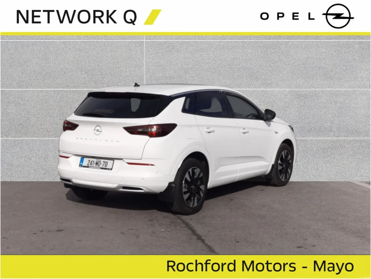 Opel Grandland X Elegance 1.2 130PS  Auto  *** LIK - Image 4