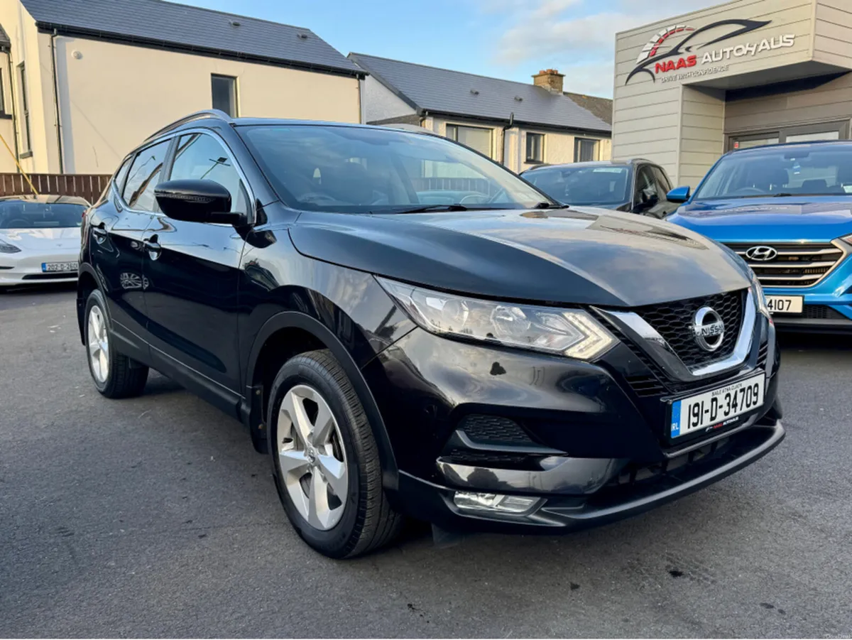 Nissan Qashqai 1.5 DSL SV MY19 4DR - Image 2