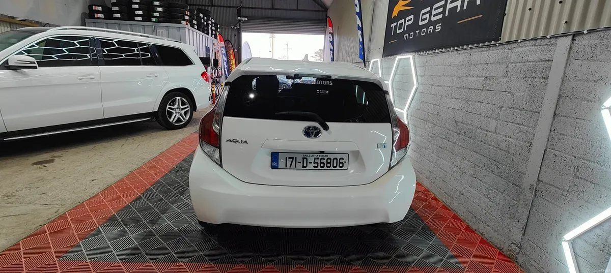2017 Toyota Aqua 1.5 Petrol Hybrid - Image 6