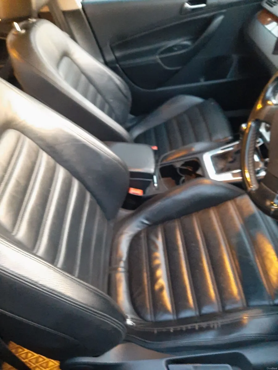 Volkswagen Passat 2008 - Image 3