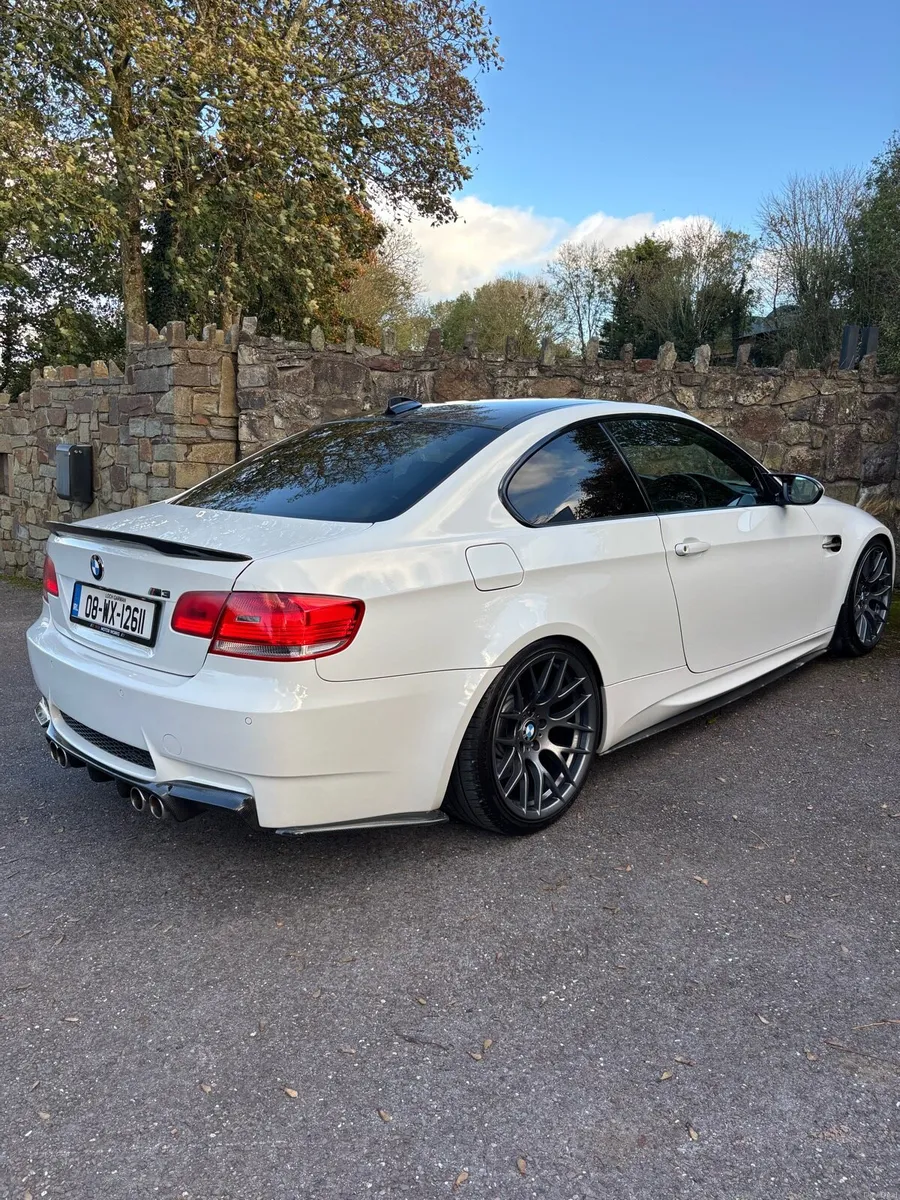 E92 M3 black leather manual new nct - Image 2