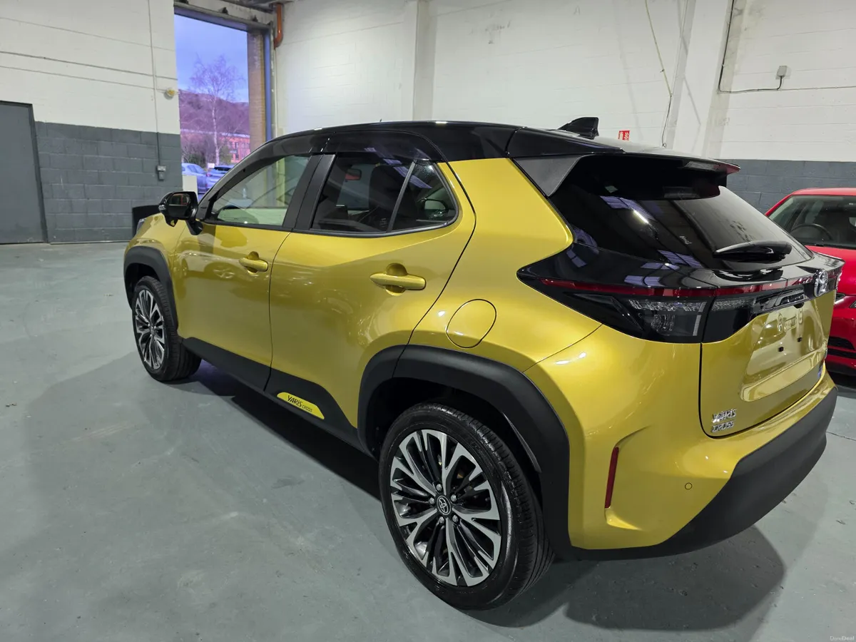 2021 Yaris Cross Hybrid - Image 4