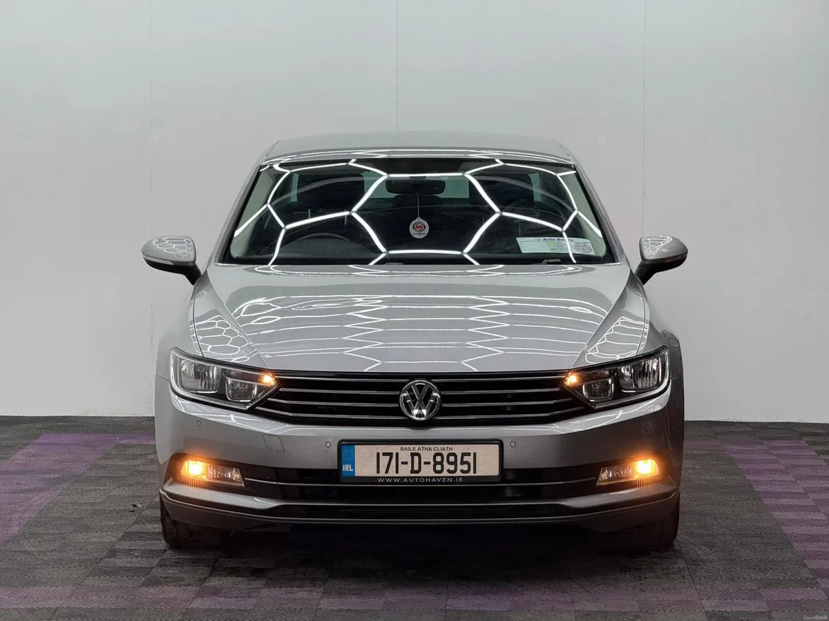 2017 Volkswagen Passat 2.0TDI Comfortline - Image 2
