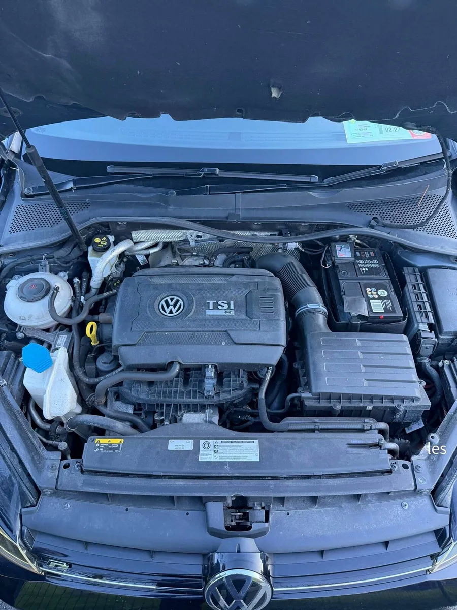 Volkswagen Golf R - Image 3