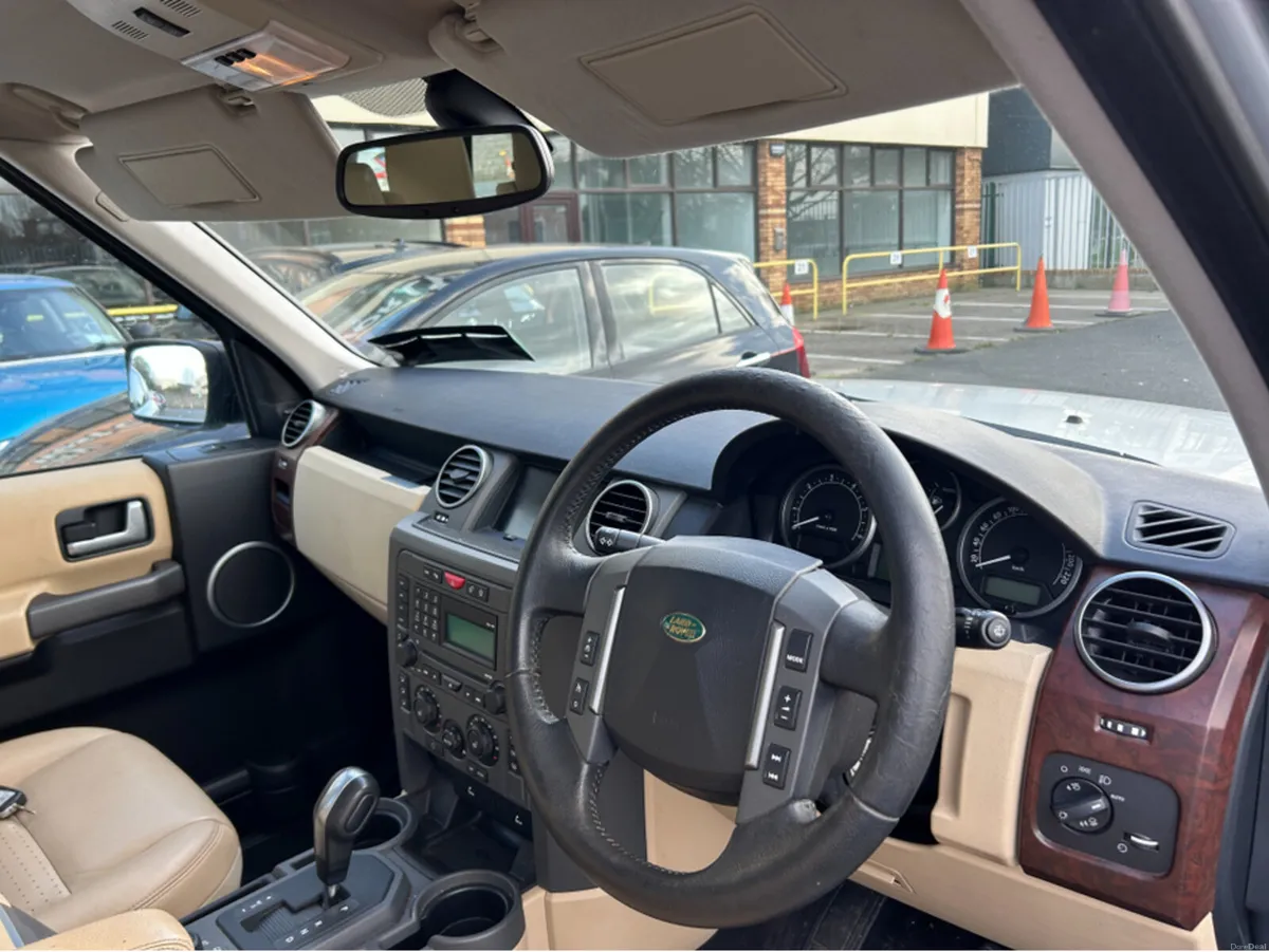 Land Rover Discovery V6 HSE //ONLY 74000KLMS GENUI - Image 4