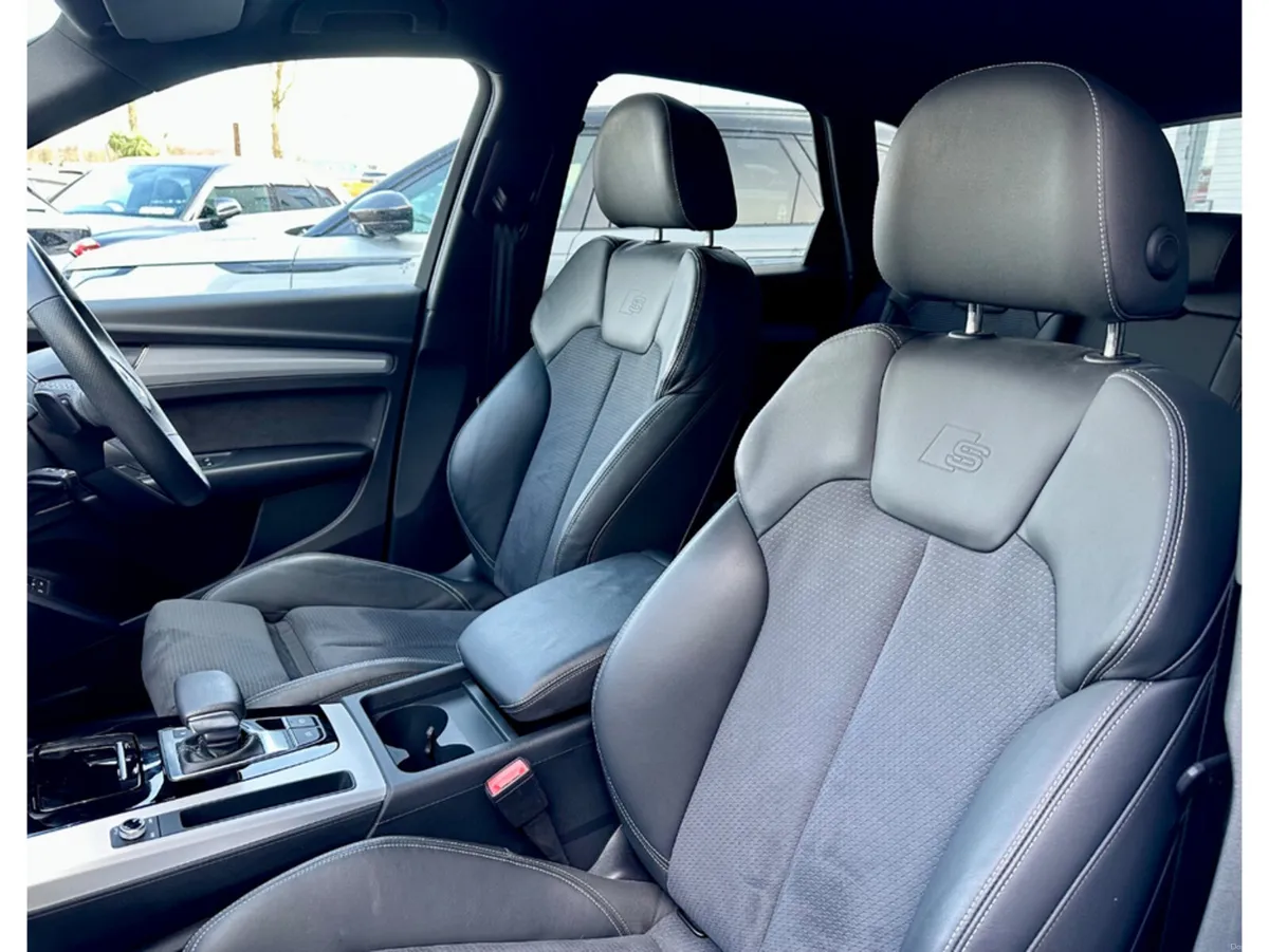 Audi Q5 S LINE 50 TFSI E QUATTRO - Image 4