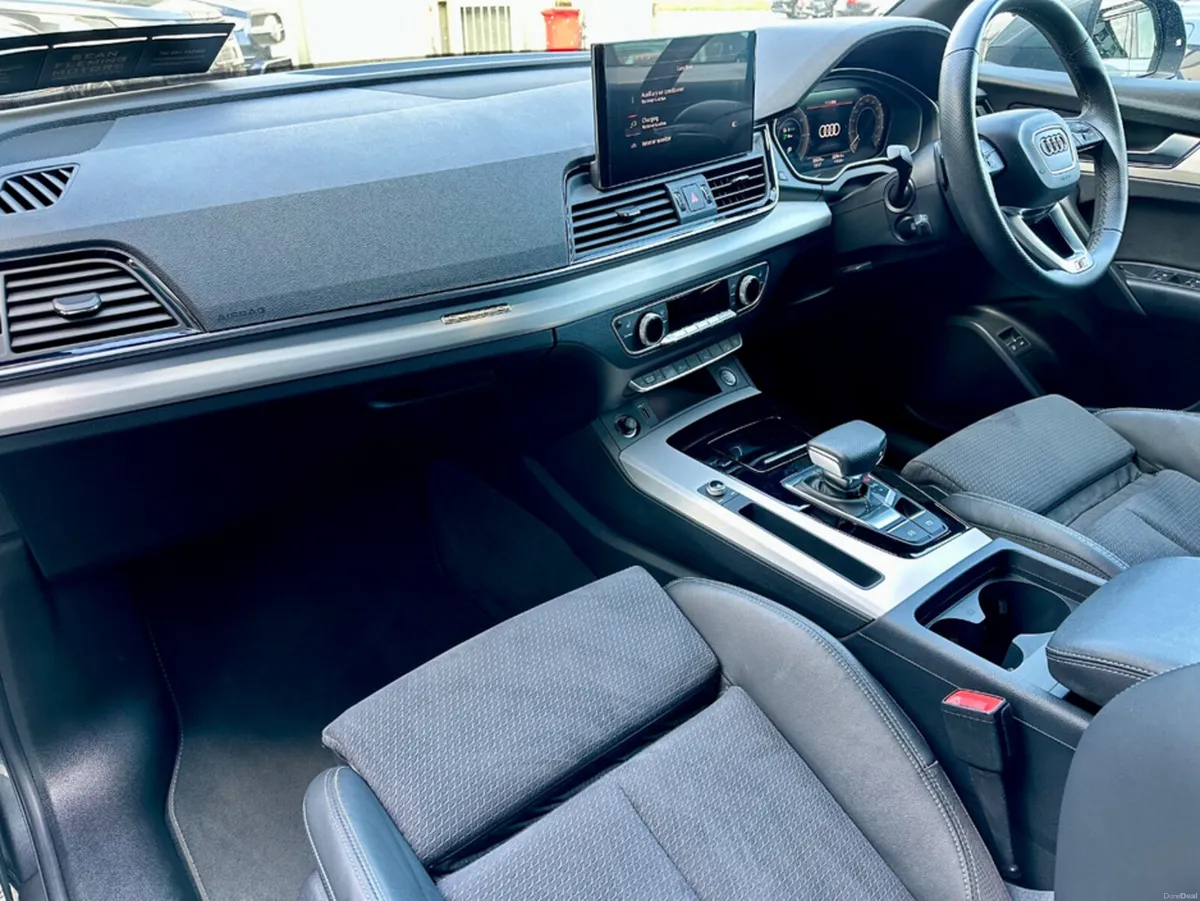 Audi Q5 S LINE 50 TFSI E QUATTRO - Image 6