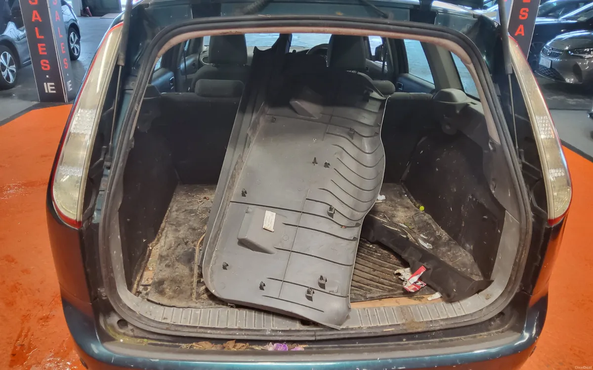 Ford Focus 2008 - Image 4