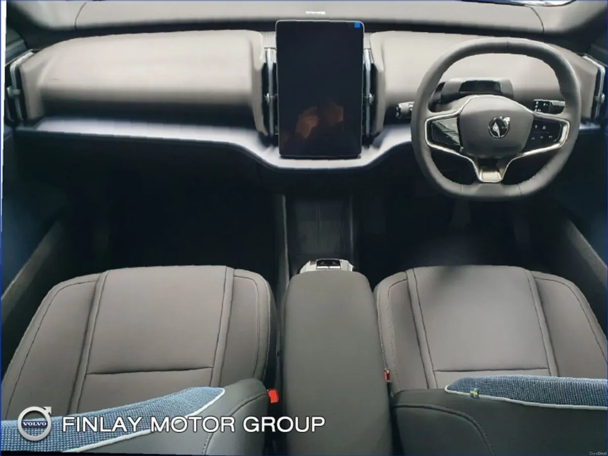 Volvo EX30 Extended Range Plus Demo Model - Image 3