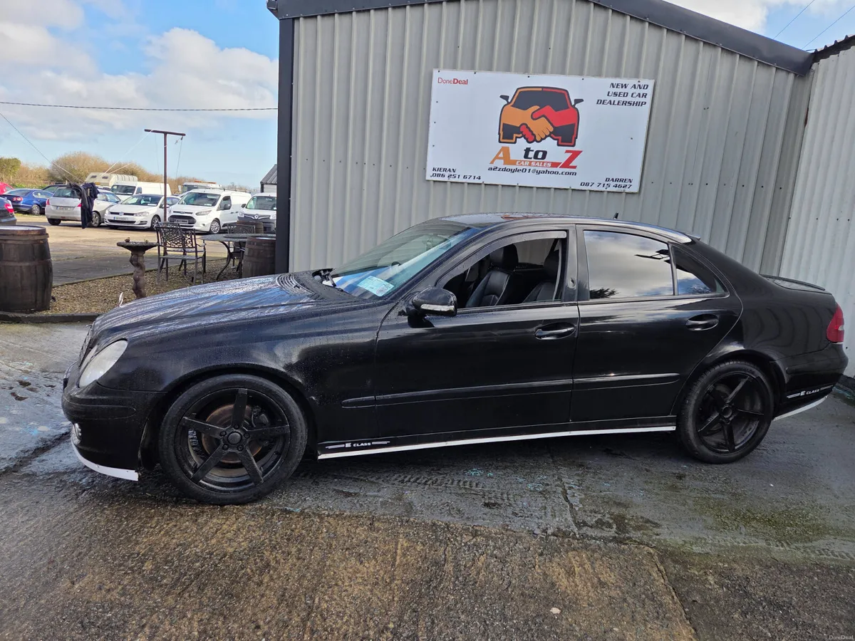 Mercedes-Benz E-Class 2008 - Image 1